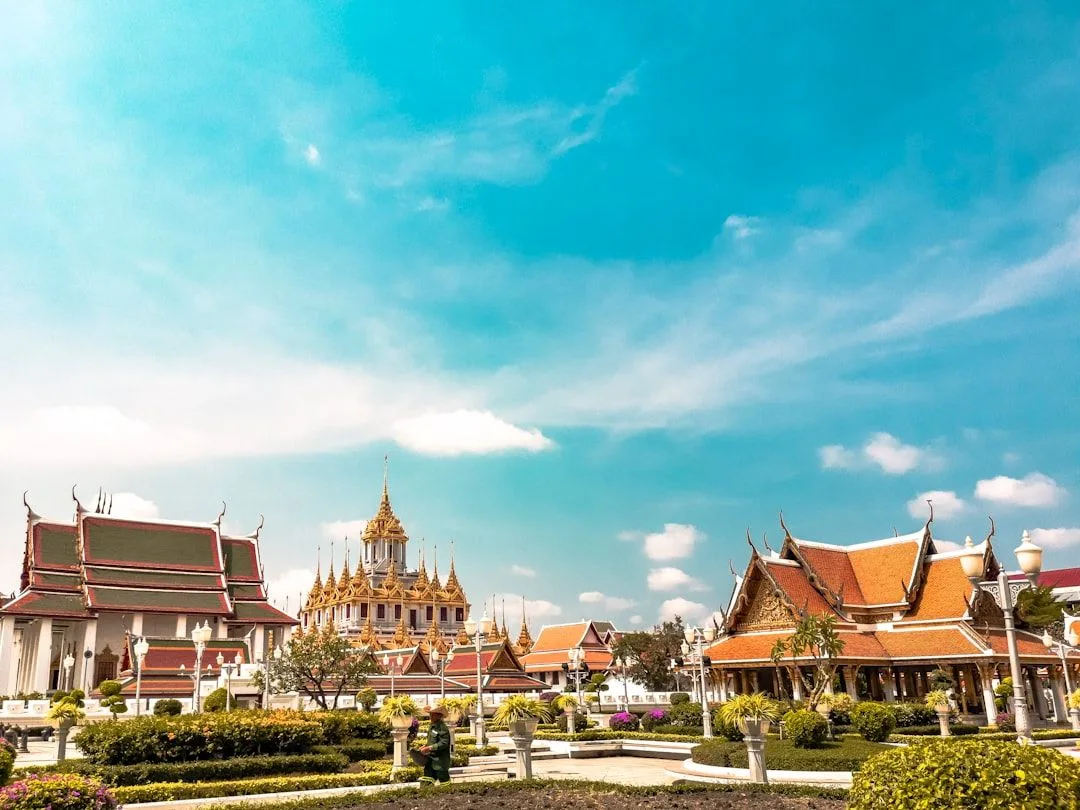 Renting a Car in Thailand: When It Makes Sense and When It Doesn't
